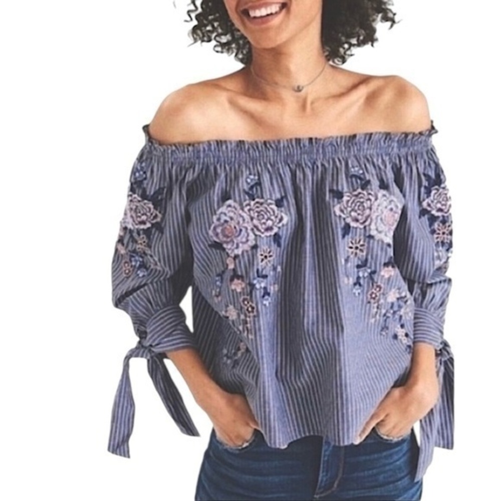American Eagle Embroidered Floral Off Shoulder Boho Top
